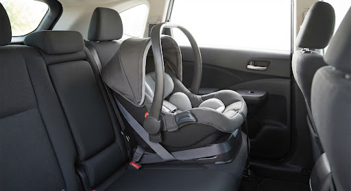 Kenapa Car Seat Perlu Dibersihkan Secara Berkala? Bukan Cuma Soal Tampilan